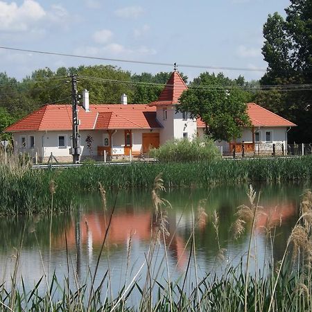 Nagybajcsi Koertefa Vendeghaz Διαμέρισμα Εξωτερικό φωτογραφία
